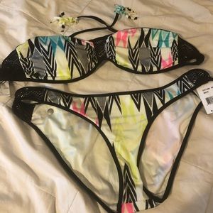 Volcom multi color w/crochet bikini